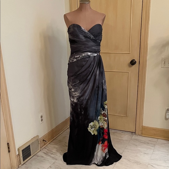 ADRIANNA PAPELL Romantic Moody Chiffon Strapless Ruched Bodice Floral Gown 18/20 - Picture 3 of 16